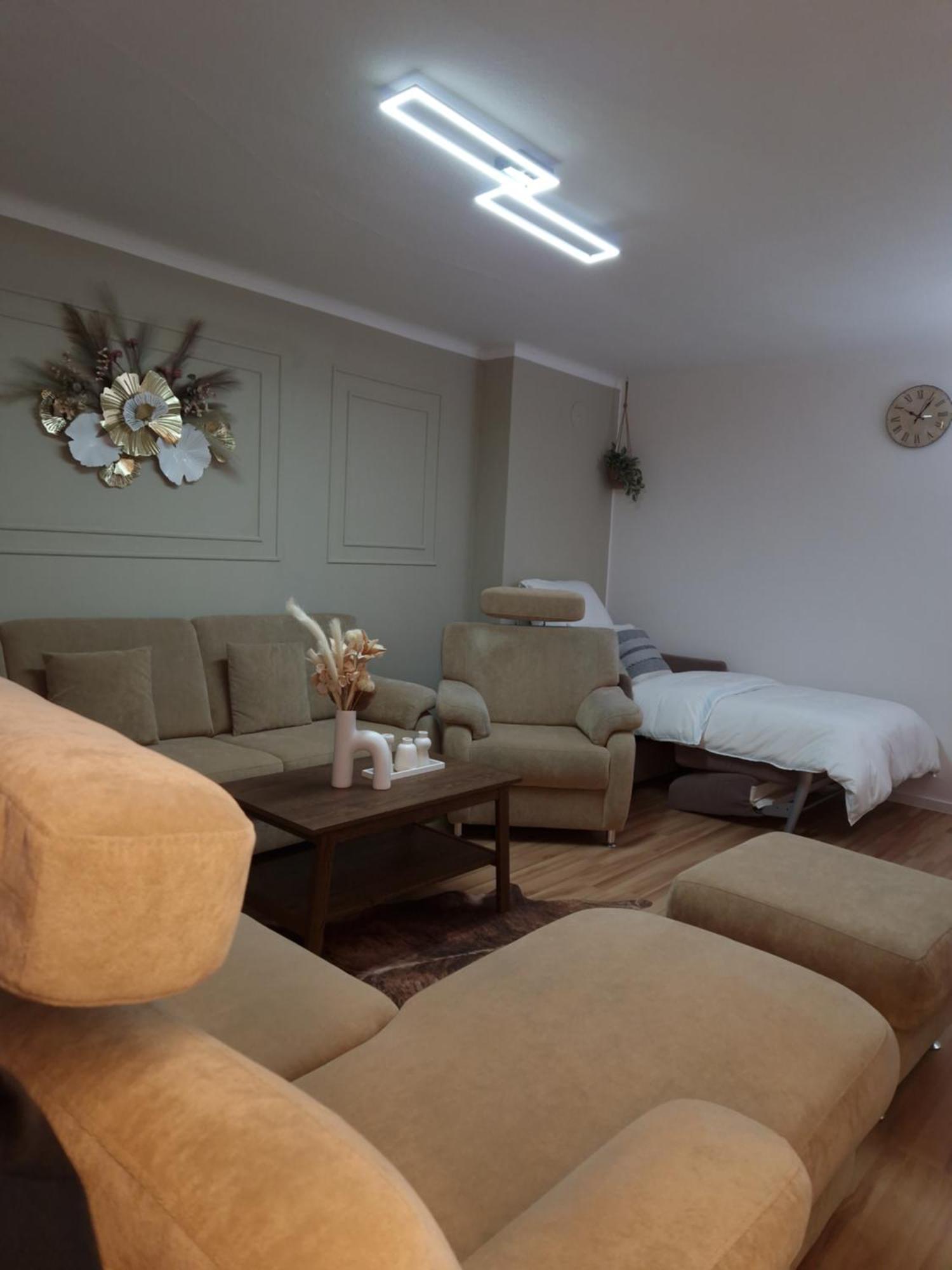 Saarzauber Apartments Ferienwohnung Саарбрюкен Екстер'єр фото
