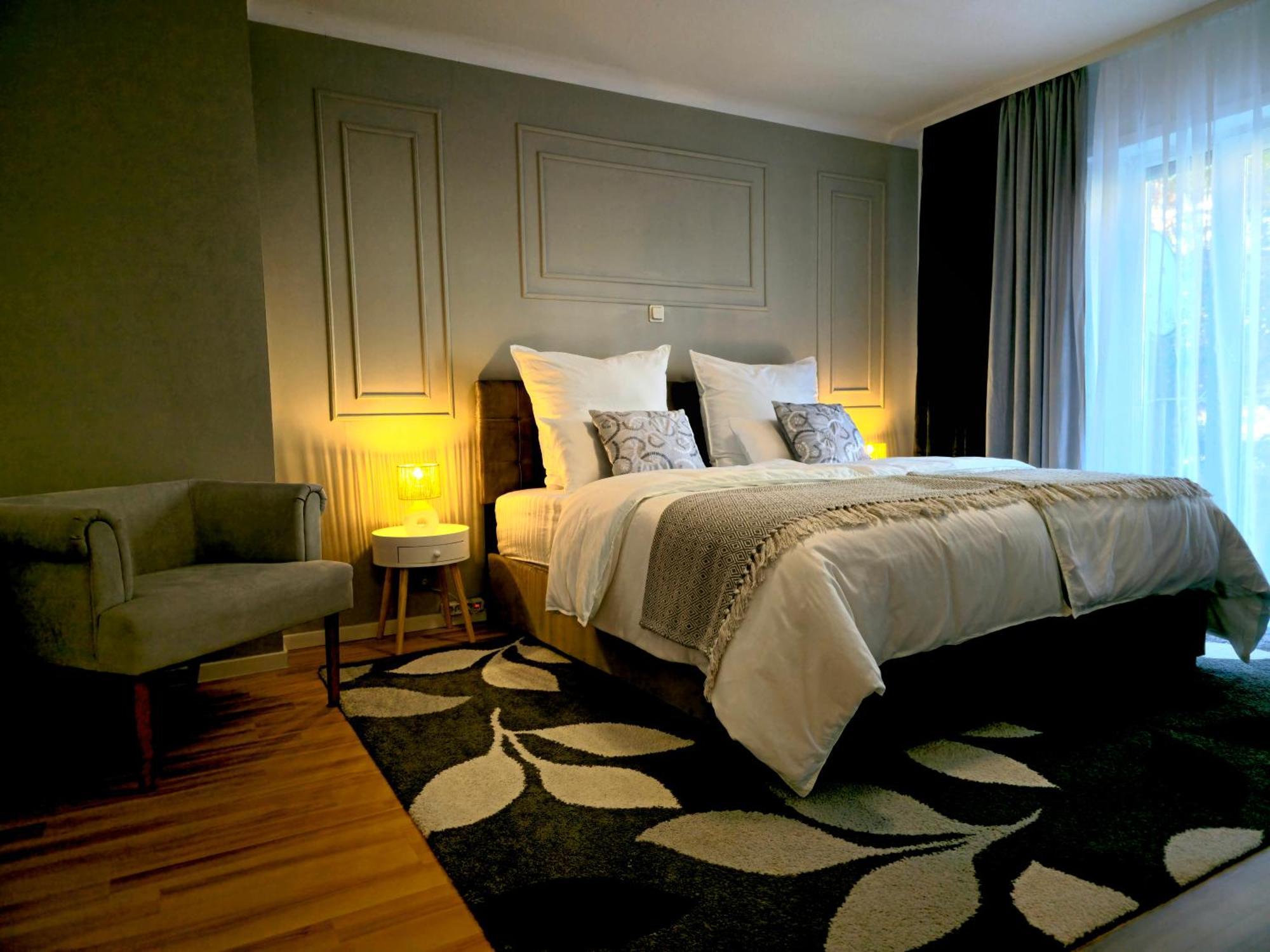 Saarzauber Apartments Ferienwohnung Саарбрюкен Екстер'єр фото